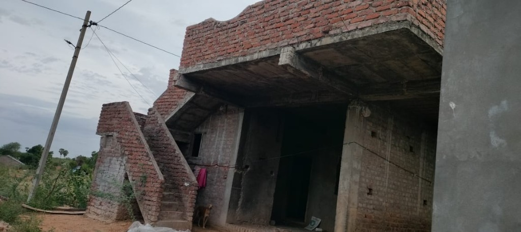 Kanduku Orphan Children Home construction roof slab and upper floors – JGM Charitable Trust